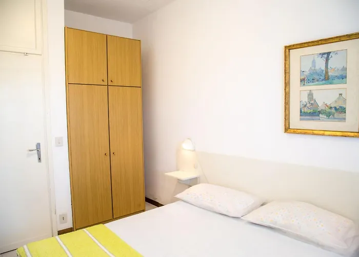 Apartament In Pine Forest Near The Eraclea Mare